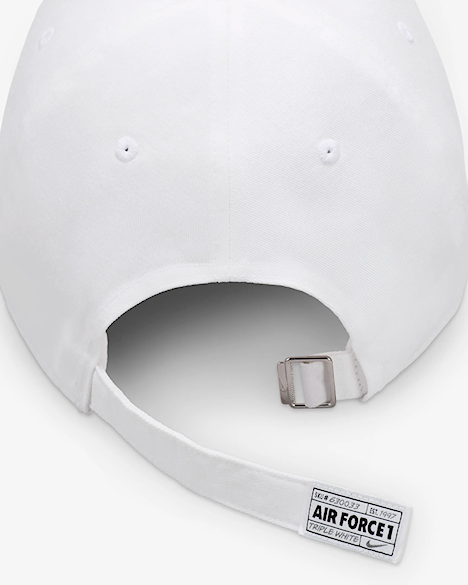 Czapka z daszkiem Nike SB Club white 2024 - 5