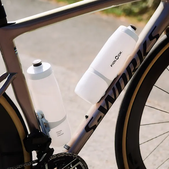 Bidon do roweru Fidlock Bottle Twist 800 Set polar white - 4