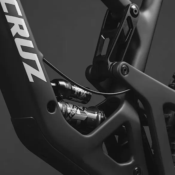 MTB kolo Santa Cruz Hightower C Deore matte black 2027 - 9