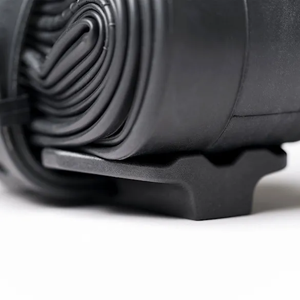 Uchwyt na dętkę OneUp Tube Strap Bracket black - 8