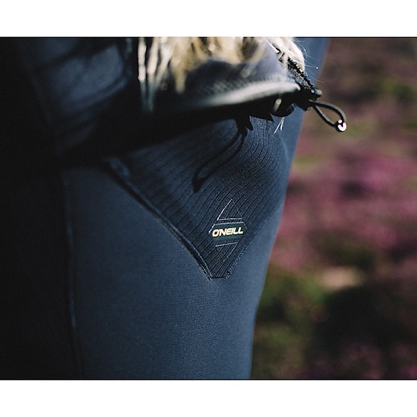 Wetsuit O'Neill Wms Hyperfreak 3/2+ Chest Zip Full black/black 2026 - 5