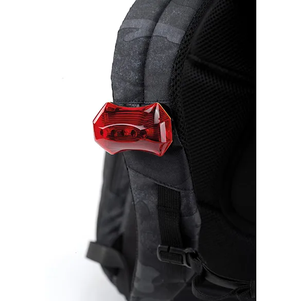 Batoh Nitro Daypacker forged camo - 12