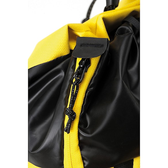 Batoh Nitro Fuse cyber yellow 2023 - 10