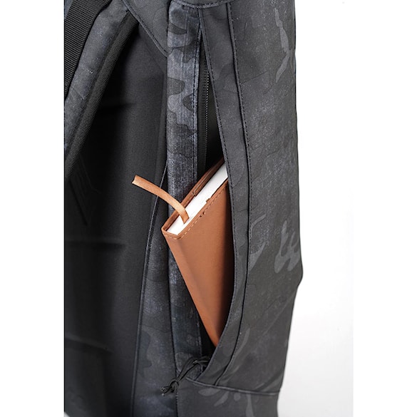 Batoh Nitro Scrambler forged camo - 14