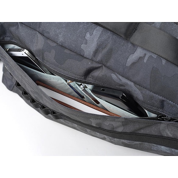 Batoh Nitro Scrambler forged camo - 17