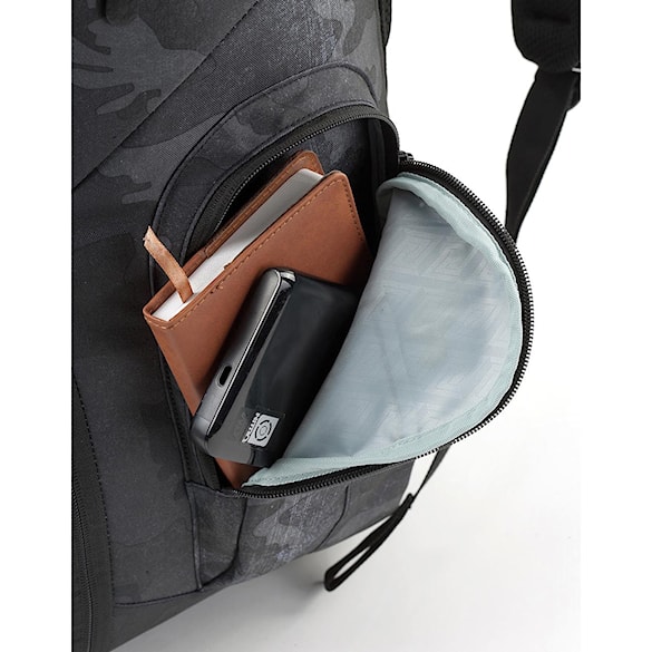 Batoh Nitro Weekender forged camo - 13