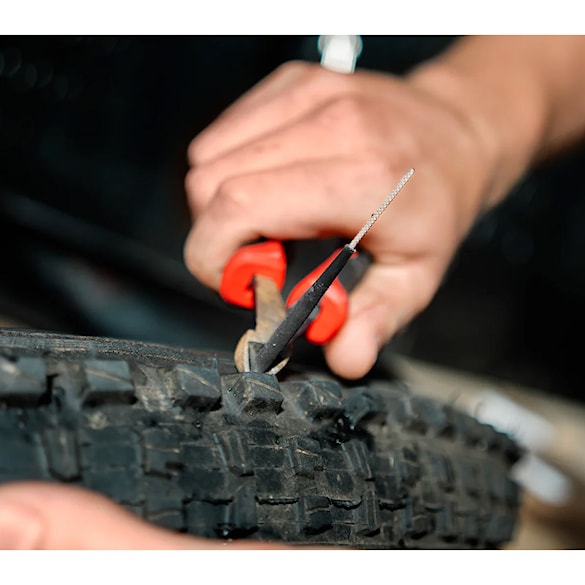 Puncture Repair Lezyne Tubeless Pro Plugs black - 16