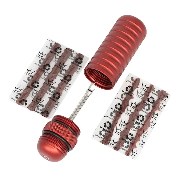 Naprawa przebicia Peaty's Holeshot Tubeless Puncture Plugger Kit bourbon - 1