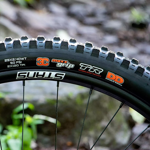 Opona Maxxis Minion DHR II 27.5×2.50" Kevlar 3CG/DH/TR - 4