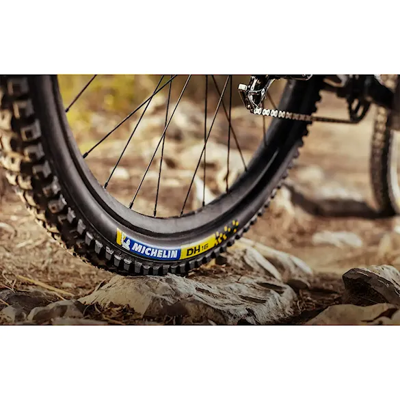 Tire Michelin DH16 27.5×2.40 Racing Line Kevlar Magi-X TS TLR - 8