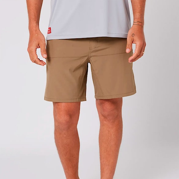 Plavky Follow All Day Shorts deep taupe 2026 - 2