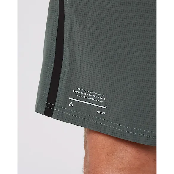 Plavky Follow Tech Shorts olive 2026 - 8