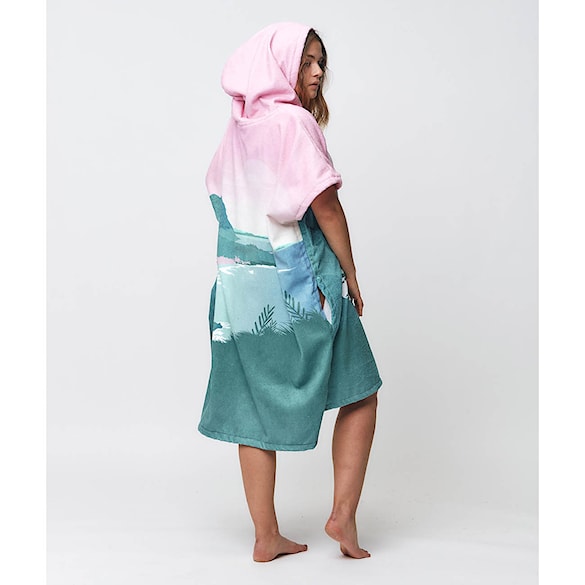 Poncho After Destination Hawaii - 7