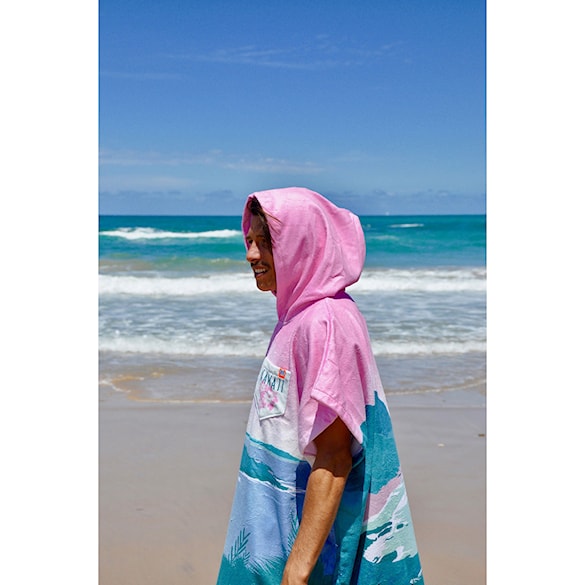 Poncho After Destination Hawaii - 8