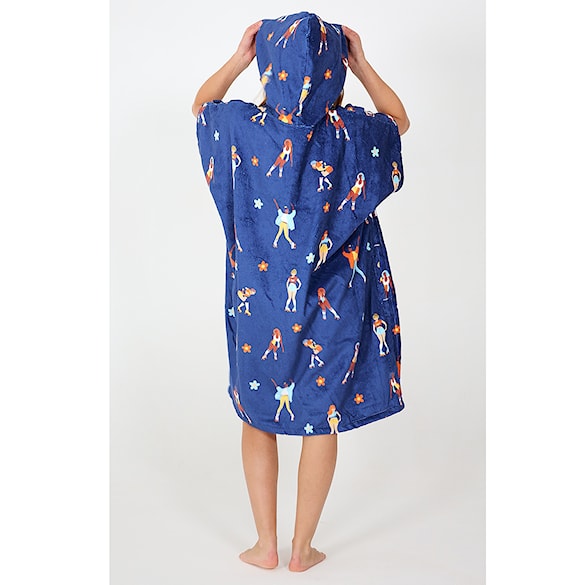 Pončo After Quad night - 3