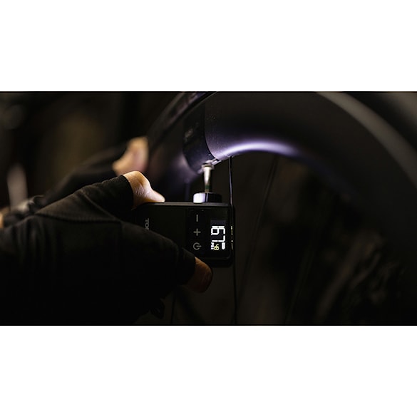 Pumpa na kolo Topeak E-Booster Digital Mini black - 2