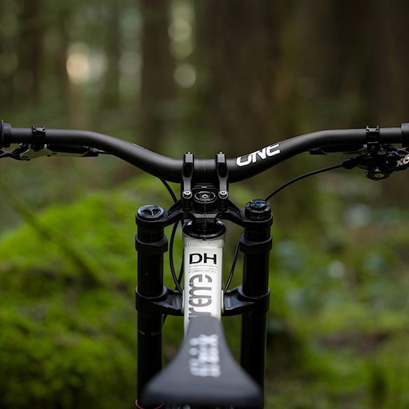 Riadidlá OneUp V2 Carbon Handlebar 35D, 800L, 50R - 2