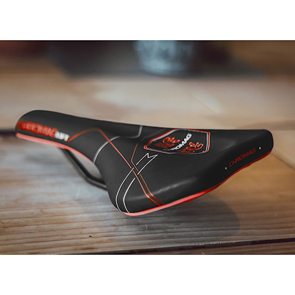 Sedlo Chromag Lift black/red - 5
