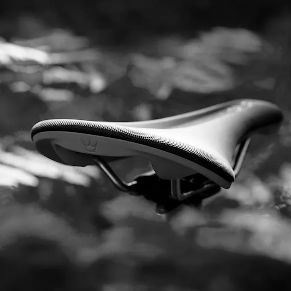 Sedlo Peaty's Monarch Cr-Mo red - 6