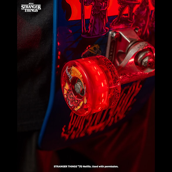Skate deska Santa Cruz Skateboards Stranger Things Knox Hellfire Pit 10.07 2026 - 5