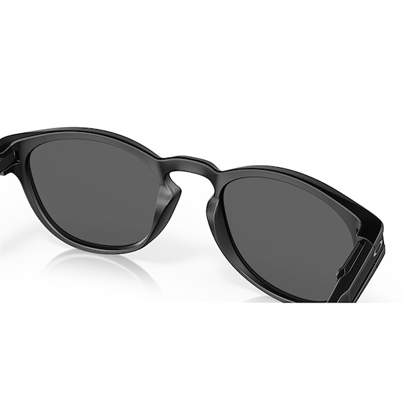Slnečné okuliare Oakley Latch matte black | prizm black polar 2025 - 5