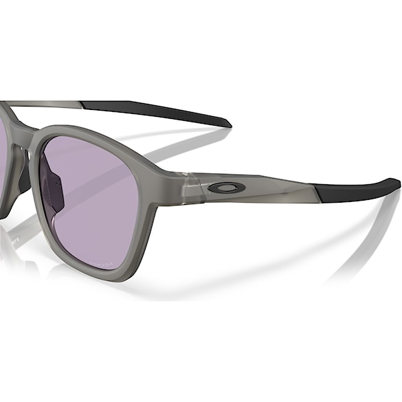 Sunglasses Oakley Shackle matte grey smoke | prizm slate - 4