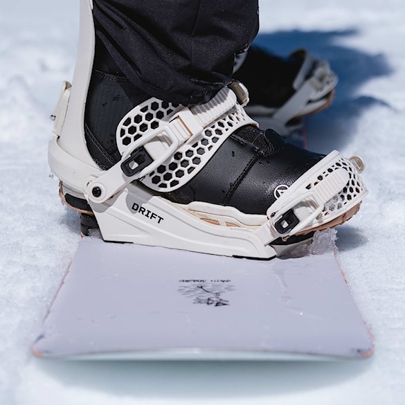 Snowboard Gravity Contra 2026 - 14