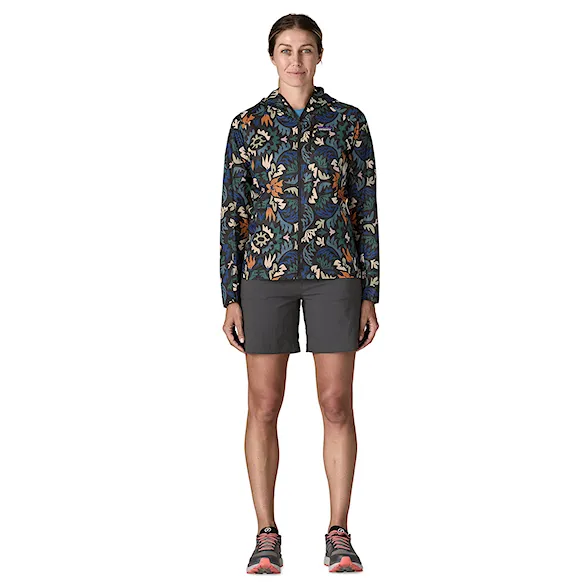 Sports Jacket Patagonia W's Houdini Jkt kaleido: black 2026 - 4