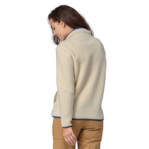 Technická mikina Patagonia W's Retro Pile Jacket natural 2026 - 5