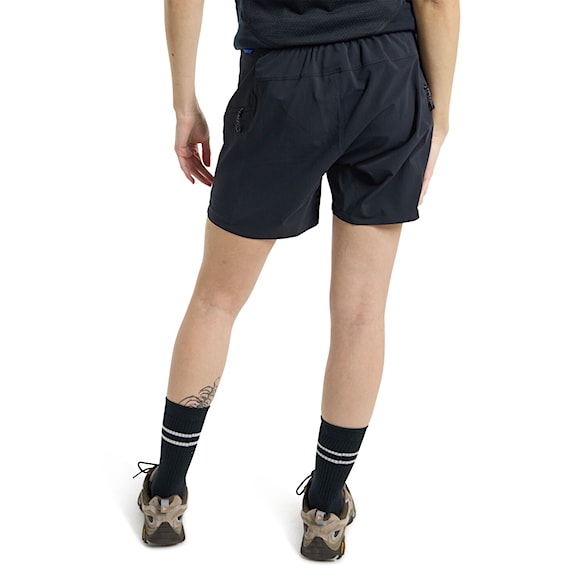 Technické kraťasy Burton Wms [ak] Minimalist Shorts true black 2024 - 2