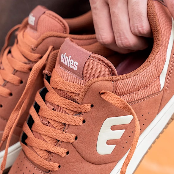 Tenisówki Etnies Marana copper 2026 - 4