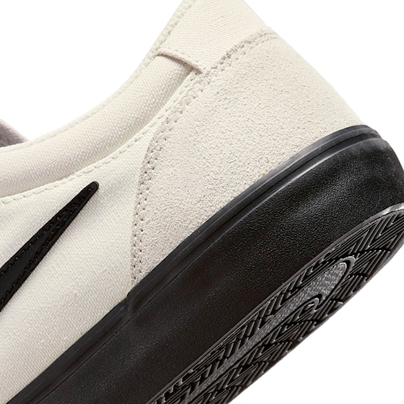 Tenisky Nike SB Chron 2 light bone/black-light bone-black 2026 - 8