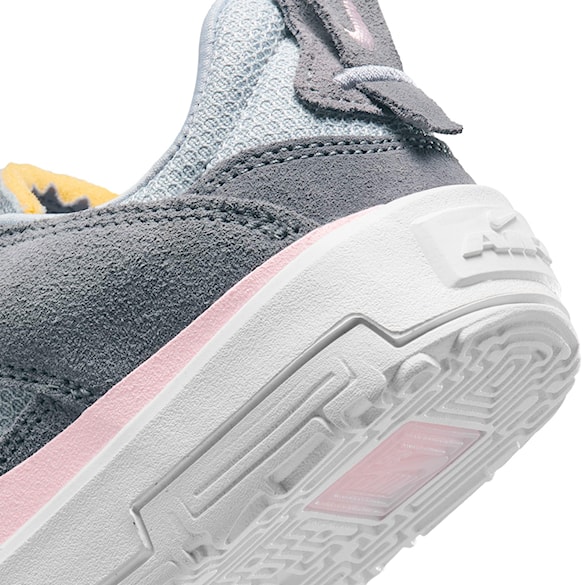 Tenisówki Nike SB Day One cool grey/pink foam -wolf grey 2025 - 9