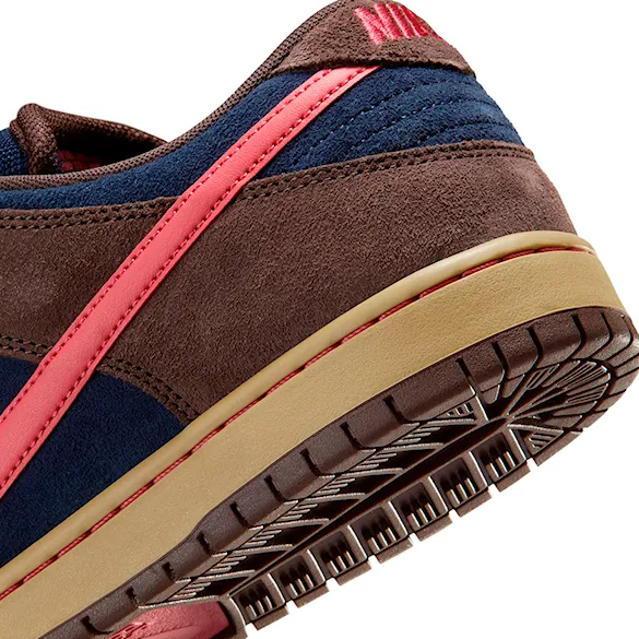 Sneakers Nike SB Dunk Low Pro baroque brown/adobe-midnight navy 2026 - 9