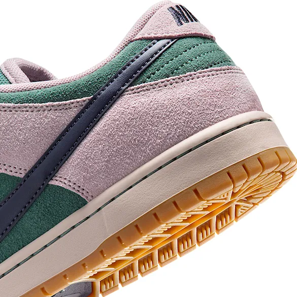 Tenisky Nike SB Dunk Low Pro mineral slate/dark raisin-particle rose 2026 - 9