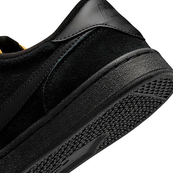 Sneakers Nike SB FC Classic black/black-black-vivid orange 2024 - 10