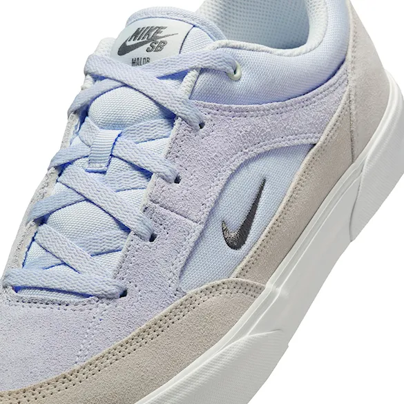 Tenisky Nike SB Malor football grey/dark grey-photon dust 2025 - 10
