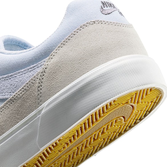 Sneakers Nike SB Malor football grey/dark grey-photon dust 2025 - 11