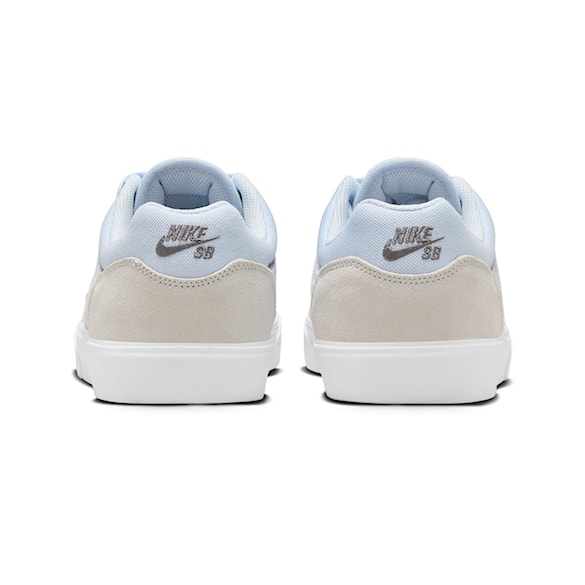 Sneakers Nike SB Malor football grey/dark grey-photon dust 2025 - 12