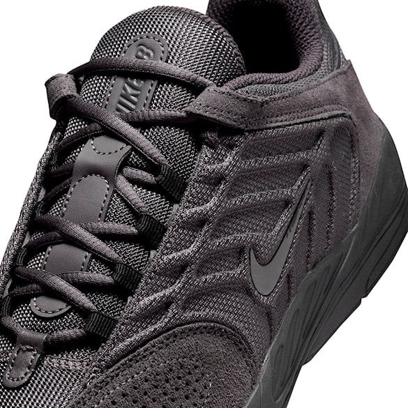 Tenisky Nike SB Vertebrae thunder grey/thunder grey-off noir 2026 - 8