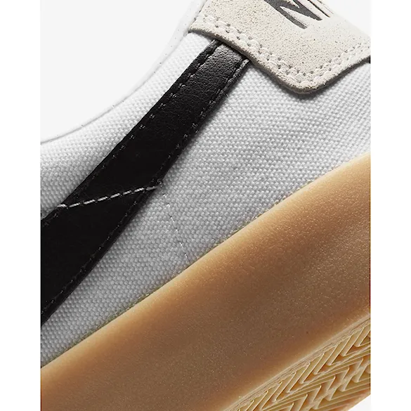 Sneakers Nike SB Zoom Blazer Low Pro GT white/black-white-white 2026 - 8