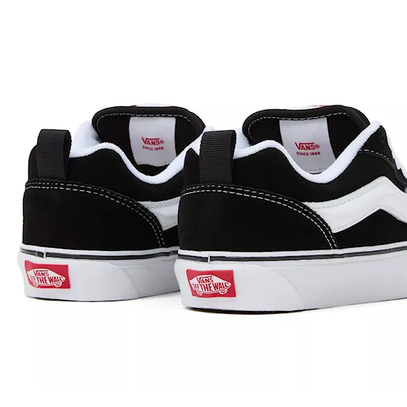 Tenisky Vans Knu Skool black/true white 2026 - 6