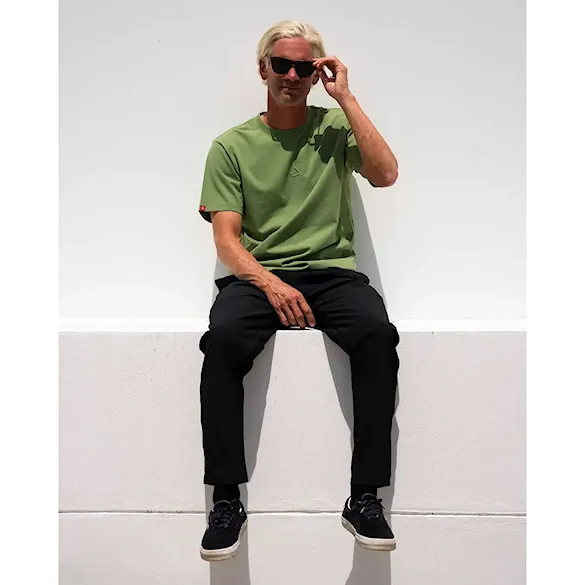 T-shirt Follow Stitched olive 2026 - 8