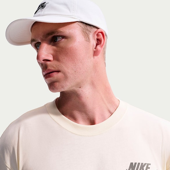 Tričko Nike SB Logo Skate coconut milk 2026 - 3