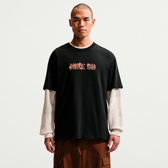 Tričko Nike SB Lse Varsity black 2026 - 2