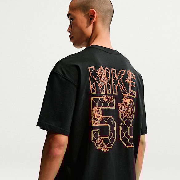 Tričko Nike SB Lse Varsity black 2026 - 4