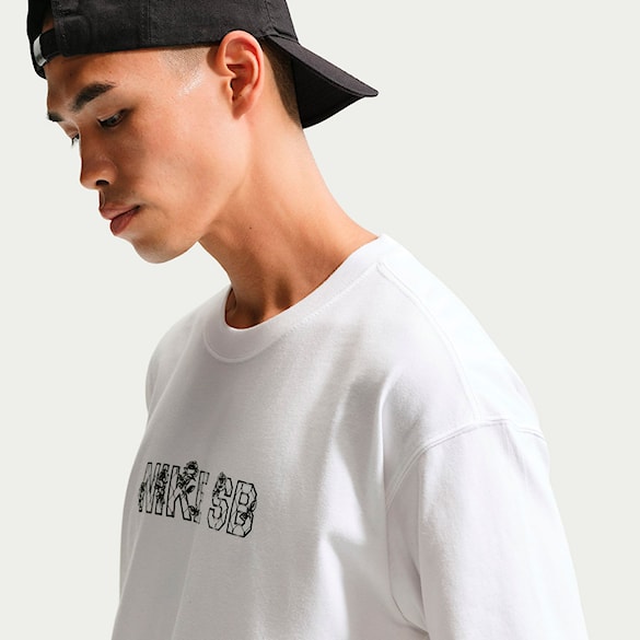 Tričko Nike SB Lse Varsity white 2026 - 5