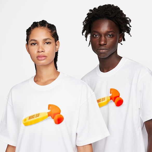 T-shirt Nike SB Toyhammer white 2023 - 3