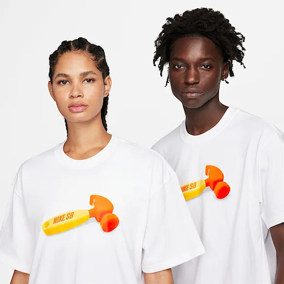 T-shirt Nike SB Toyhammer white 2023 - 3