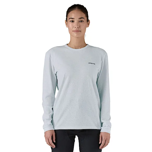 Tričko Patagonia W's L/S P-6 Logo Responsibili-Tee white 2025 - 2
